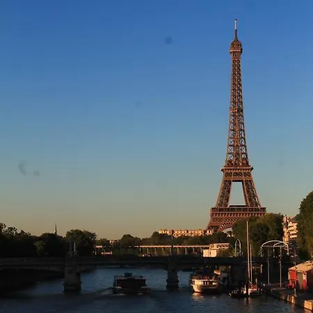 Apartment Lovely Apt Eiffel Tower
